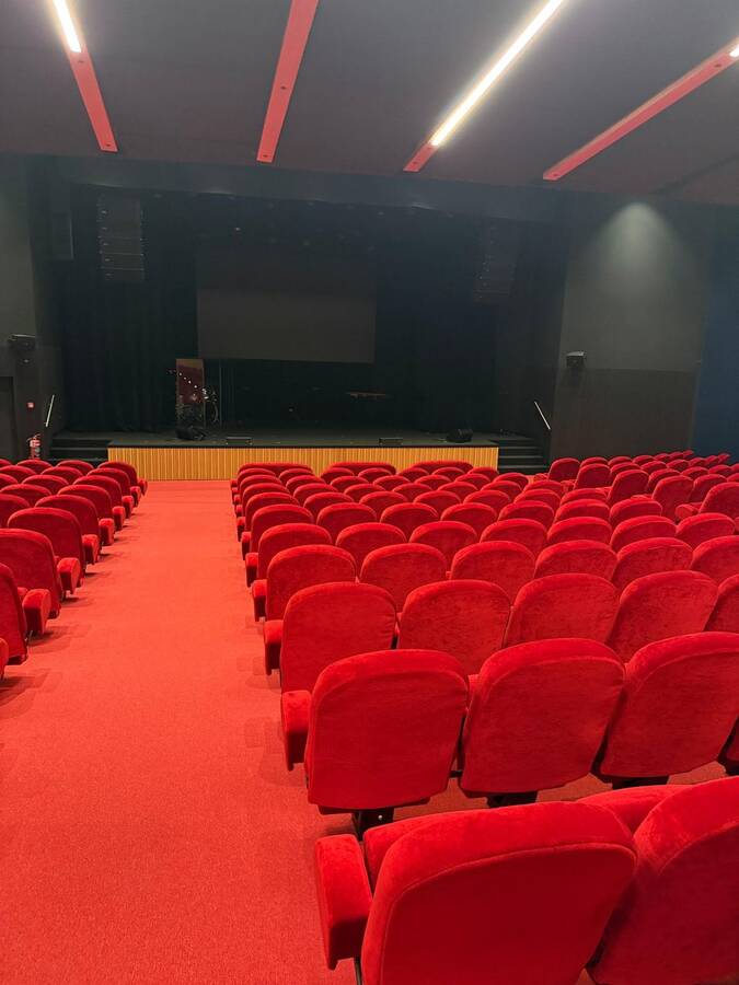 Éclairage de salle, rampes LED
